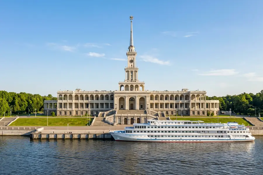 Bến sông phía Bắc, Moscow